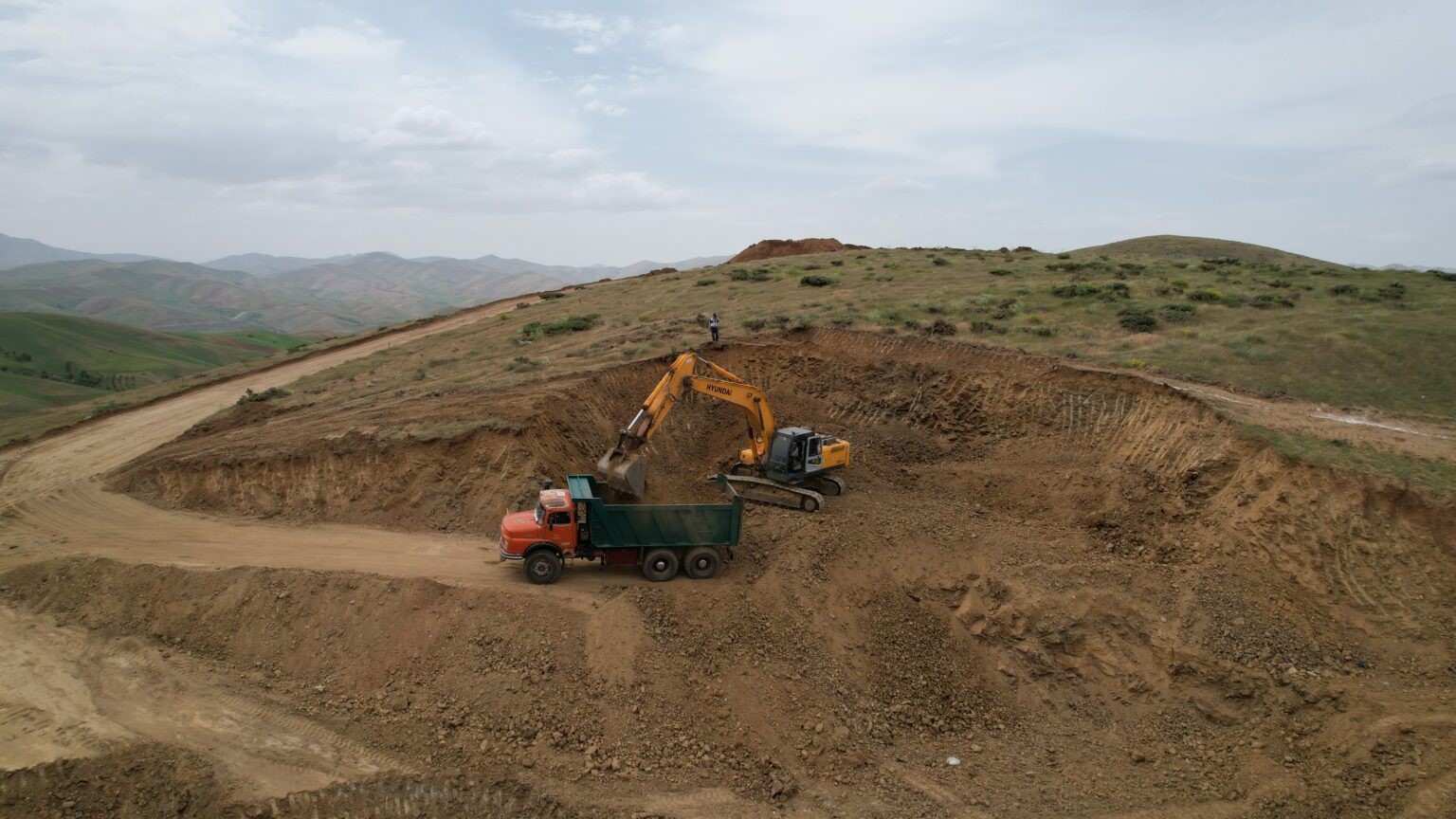 The performance evaluation meeting for the three-month period ending in June 2023 was held by the Kurdistan Gold Mines Development Company.