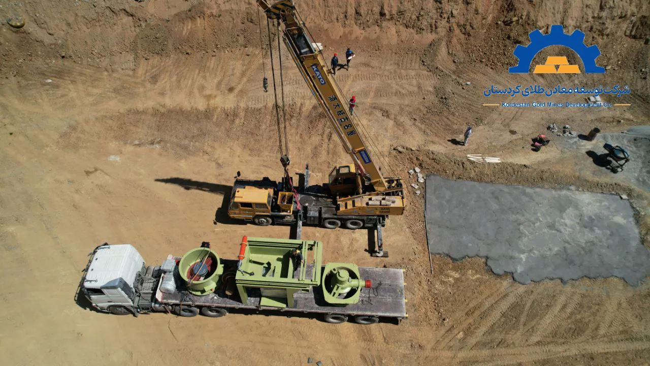 Transfer of the first set of equipment for the production line of the Saqqez gold extraction plant to the project construction site