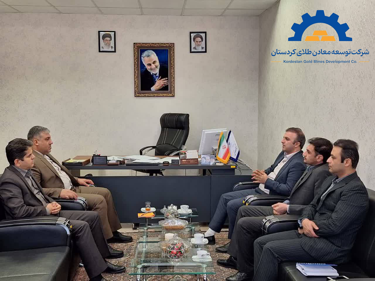 برگزاری نشست مشترک مدیر عامل و عضو هیأت مدیره شرکت توسعه معادن طلای کردستان با معاونت هماهنگی امور اقتصادی استانداری کردستان